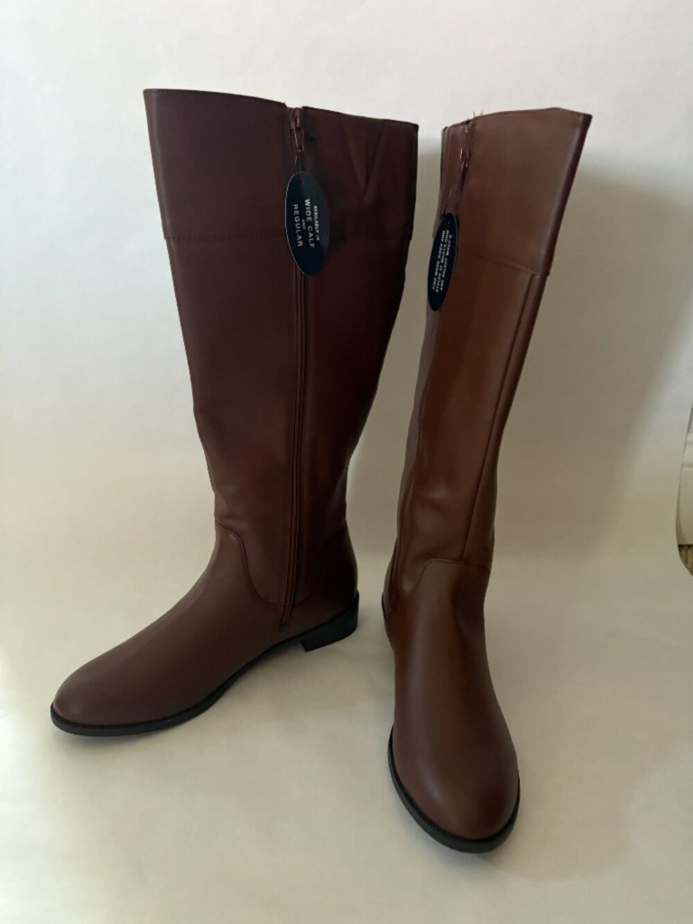 New In Box Karen Scott Wide Calf Cognac Brown Riding Boots Size 9.5